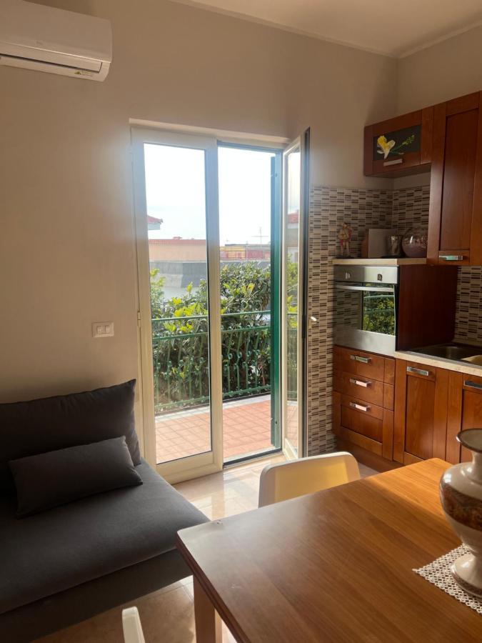 Esther Guest House Castel Volturno Exterior foto
